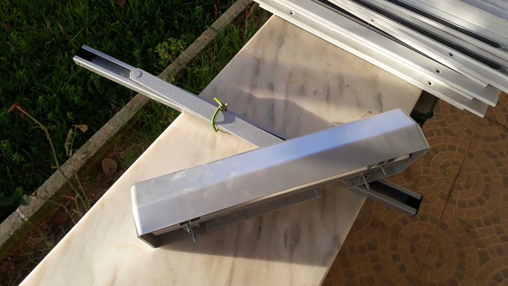 Molas hidráulicas deslizantes para porta