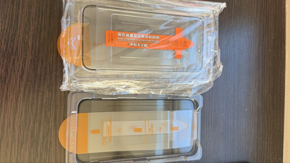 Чохол на iphone 15 pro max захисне село антишпигун