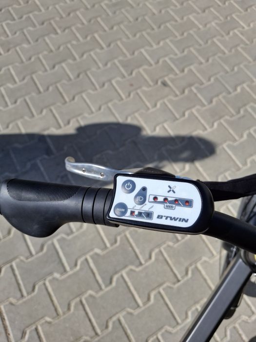 Bicicleta electrica Btwin 500e Dobrável
Quadro em alumínio
Bateria de