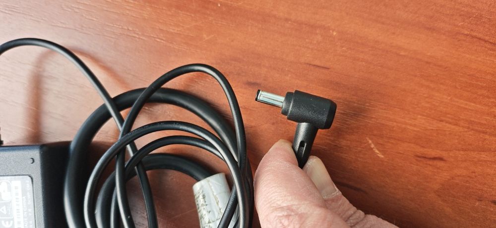 Зарядное устройство, блок питания Asus 35w, 65w