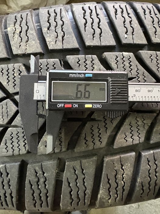 Шини зимові Goodyear UltraGrip Performance gen1 205/55/r16