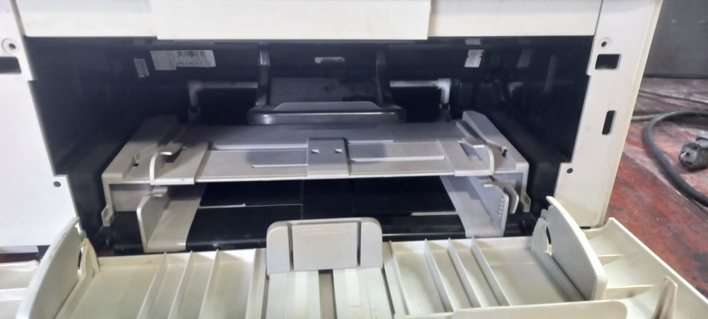 Продам БФП Xerox pe220