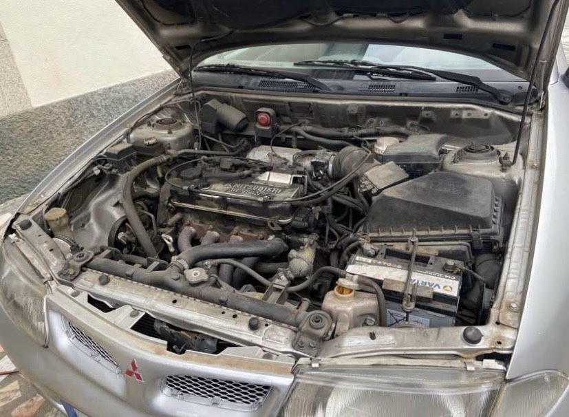 Mitsubishi Carisma 1.6 16v