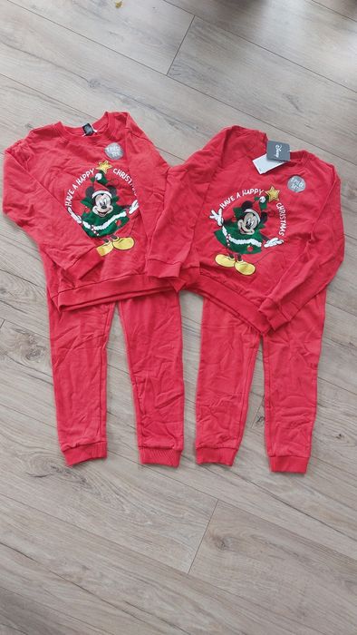 Nowe komplety dresowe 128 świąteczne Sinsay mikołajki