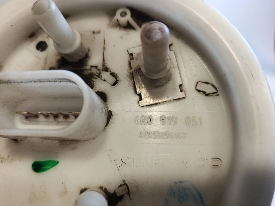 Bomba de combustível VOLKSWAGEN Polo (6R, 6C)
