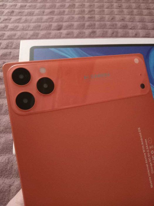 Потужний Android-планшет 17 Pro Max на Android 16