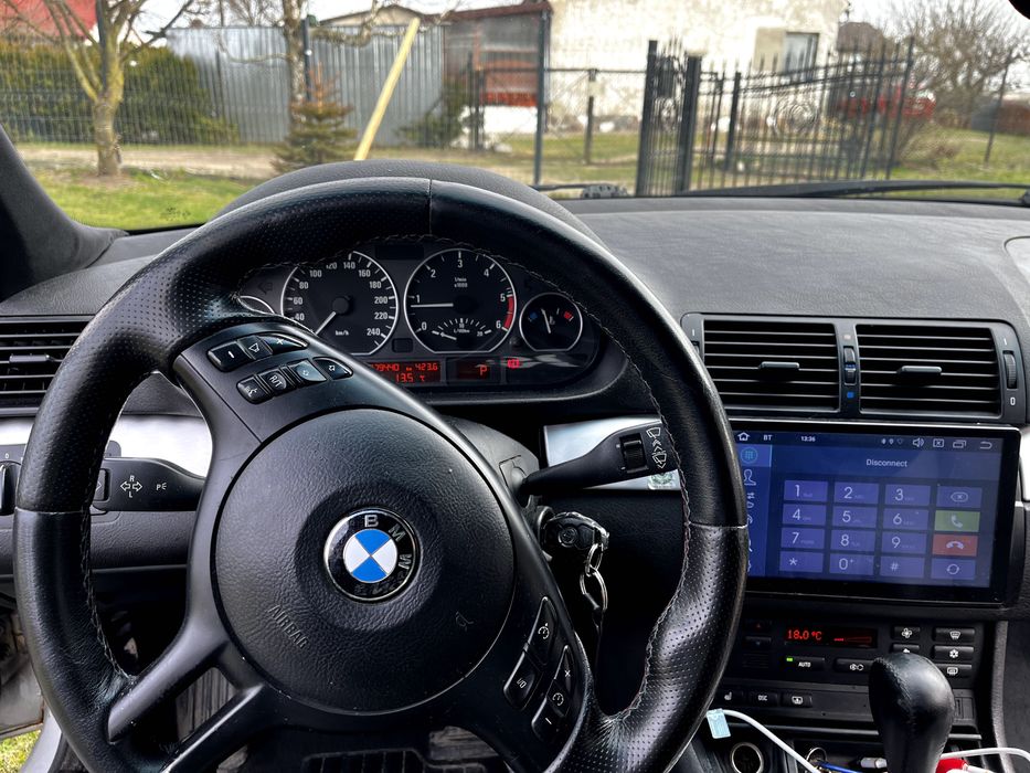 samochód osobowy bmw