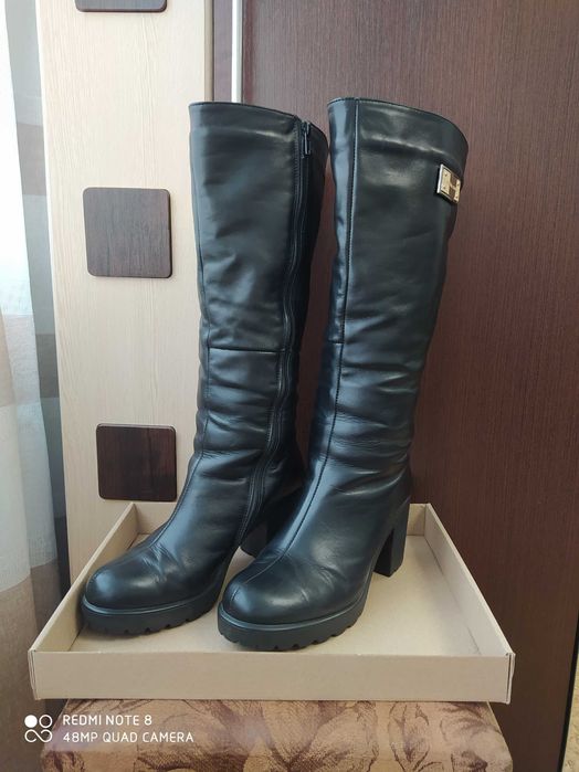 Кожаные сапоги. Сапожки шкіра