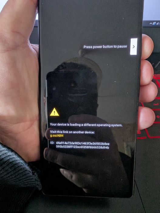 Продам смартфони під ремонт або на запчастини