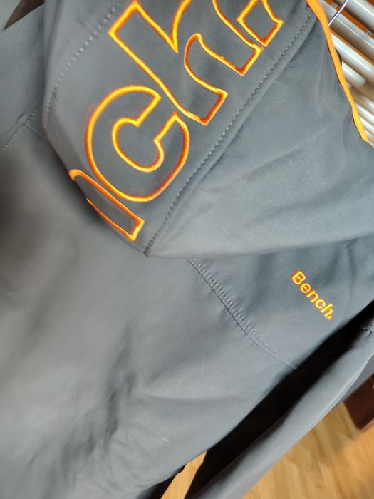 Kurtka bardzo dobry firmy bench rozmiar M unisex