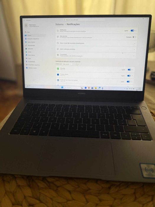 Computador Huawei MateBook D14