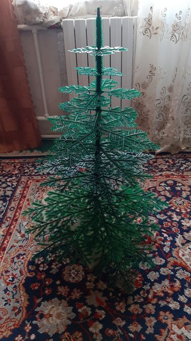 Штучна ялинка розбірна