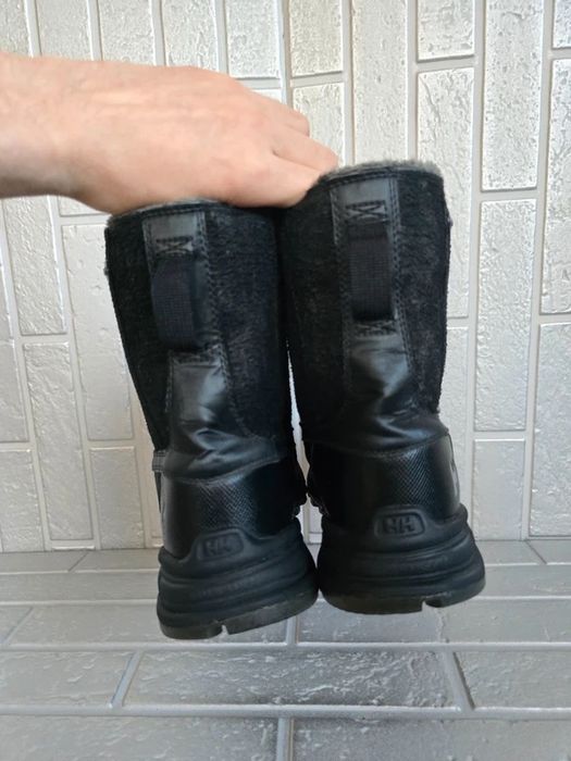 Śniegowce Helly Hansen rozm. 43 zimowe ocieplane snowboots