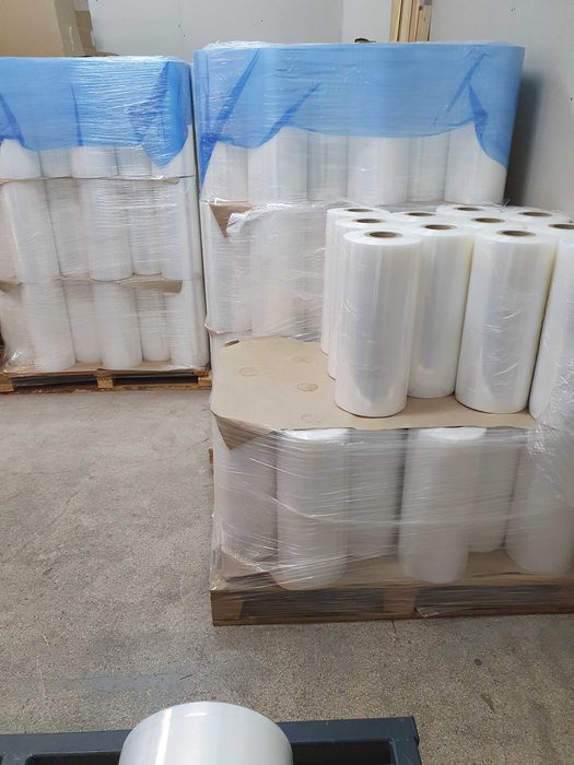 folia stretch transparentna 3 kg  / 21 zł NETTO