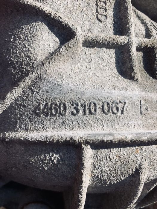 Задній міст редуктор Audi Q5 8R A4 B8