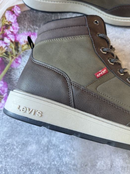 Черевики чоботи  мужские ботинки Levis