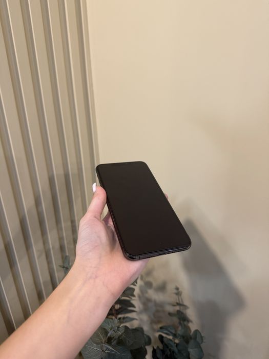 Used IPHONE 11 Pro Max 256 Space Neverlock