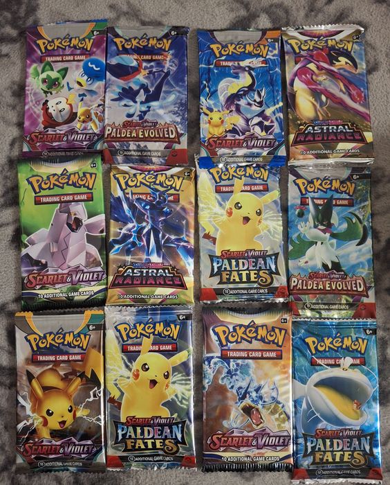 Skórzany album + karty pokemon