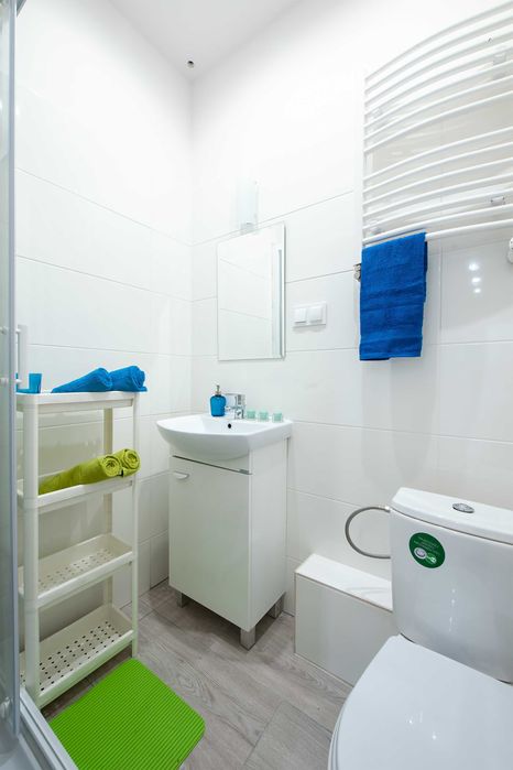 Odstąpię pokój w mieszkaniu 5 osobowym na Legionów 20, Łódź