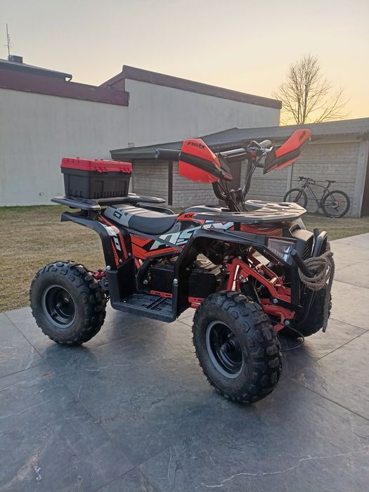 Quad -Mini quad Asix  E-M10  elektryk