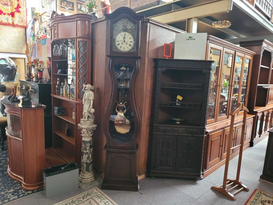 Relógio de pendulo com funcionamento a corda - A trabalhar se