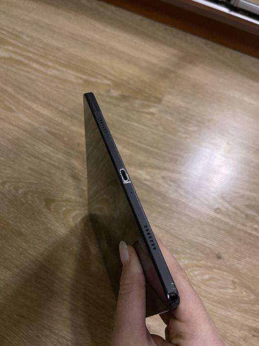 Планшет самунг Galaxy tab a9+