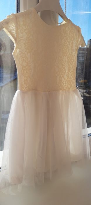 Плаття з накидкою 116