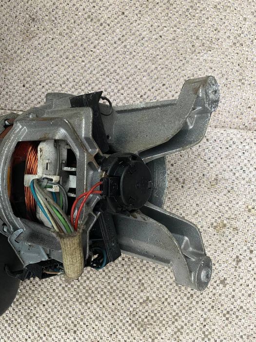 Двигун (мотор) для пральної машини Electrolux AEG Б/У 1243047139 13207