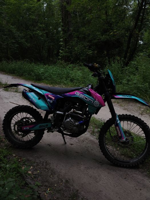 Продам GNS 300 .