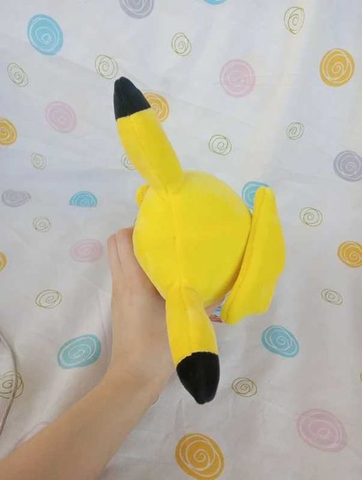 Pokémon peluche Pikachu