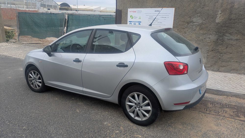 Seat Ibiza 1.0 Gasolina foto 3