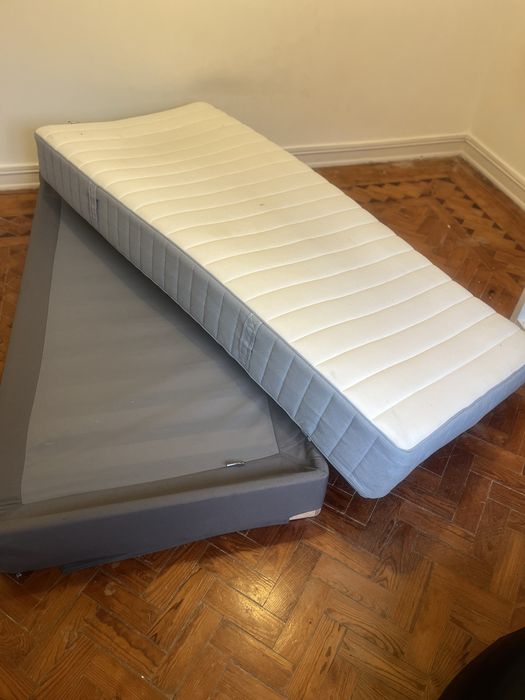 Cama box com colchao- Solteiro