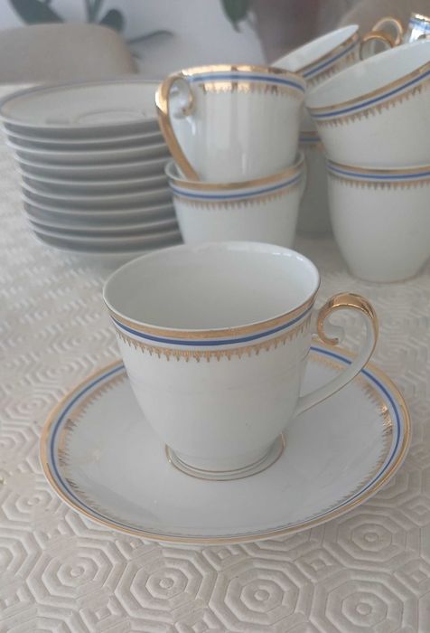Serviço de café da marca Spal