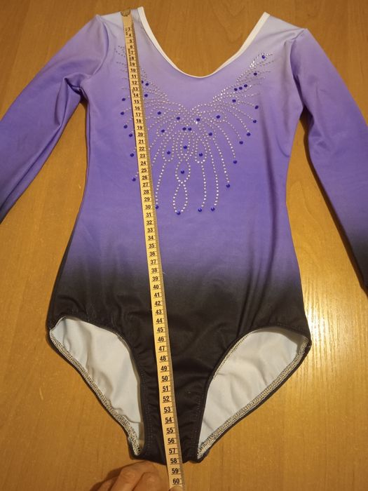 Купальник для художественной гимнастики. Длина от плеча 58 см.