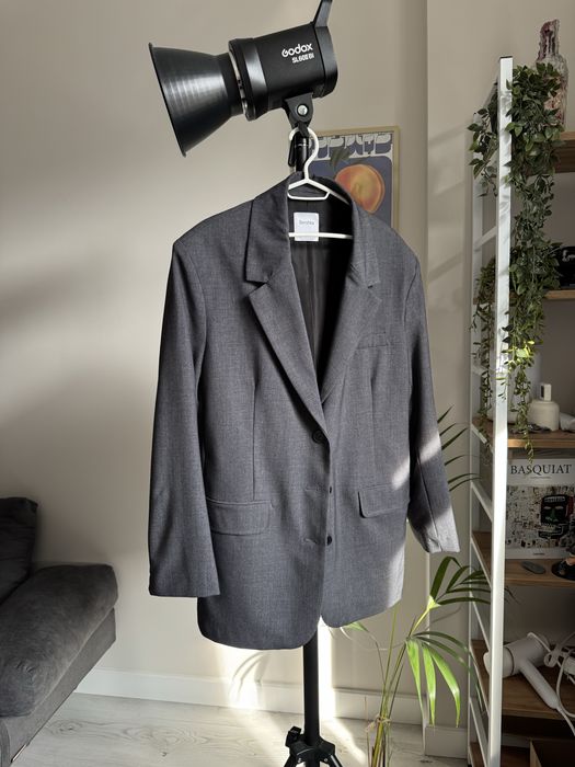 Класичний сірий піджак жакет