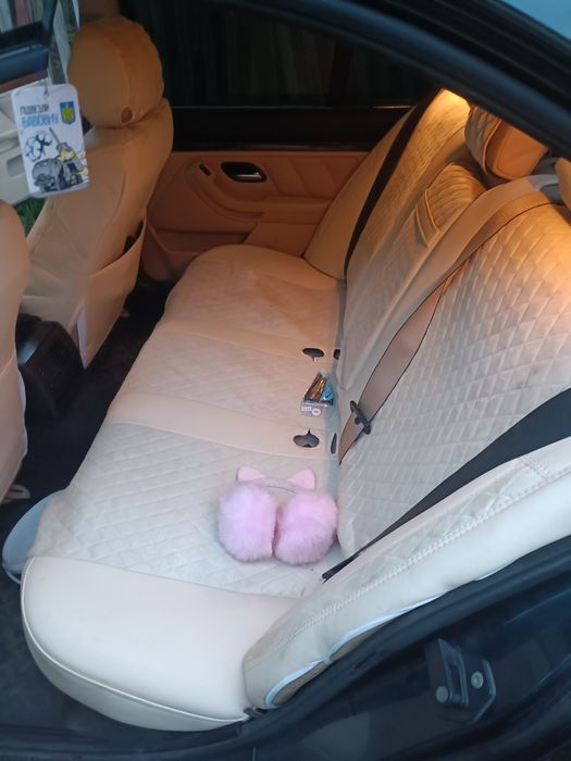 Продам бмв е39 м52б28