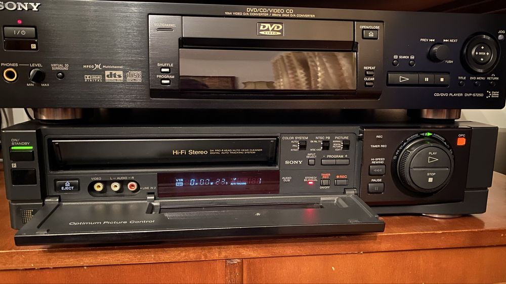 Conjunto Sony TV + DVD + Video