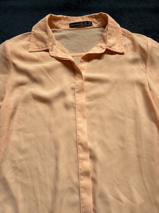 Blusa salmão corte clássico. Como nova.