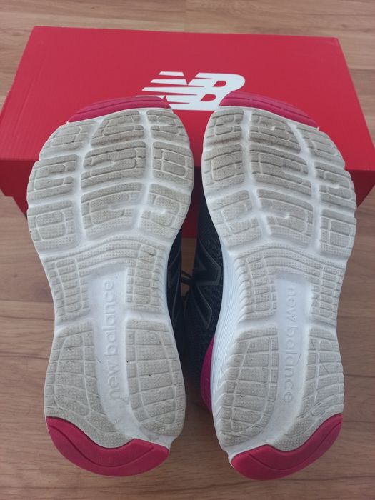 Buty sportowe New Balance 39 jak NOWE