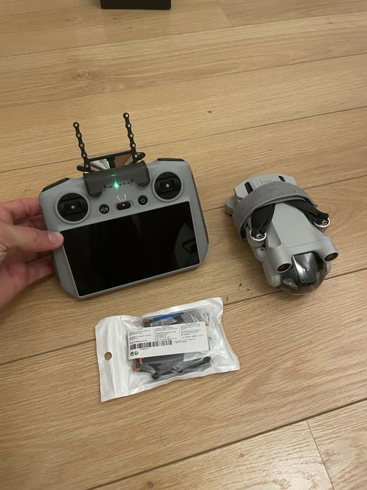Dji mini 3 pro combo (dji rc + amplificador de sinal)