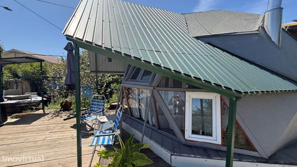 Moradia rustica tipo Bungalow, junto à cidade