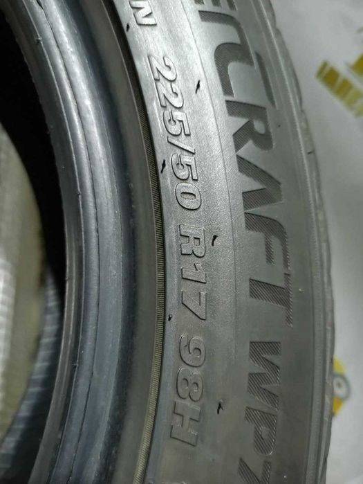 *Шини Kumho 225/50R17. 4шт. Зима 2022р (0270)