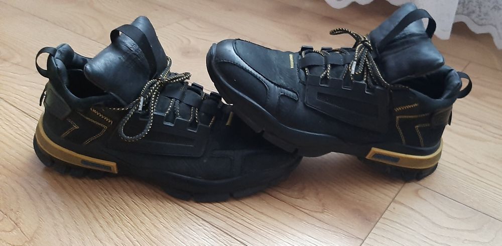 Мужские кожанные кросовки