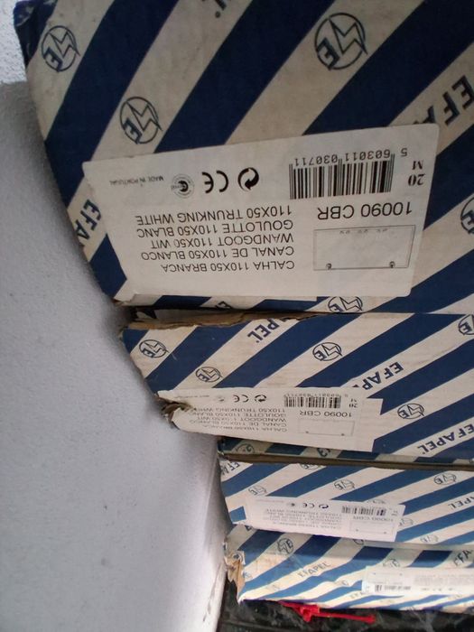 Calha técnica 110x50  mais acessórios