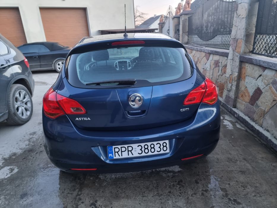 Opel Astra J Телевізор Капот Крило Фари Дзеркало Опель Астра Джей Скло