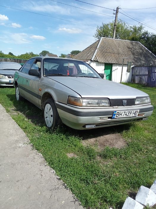 Продам автомобіль Мазда