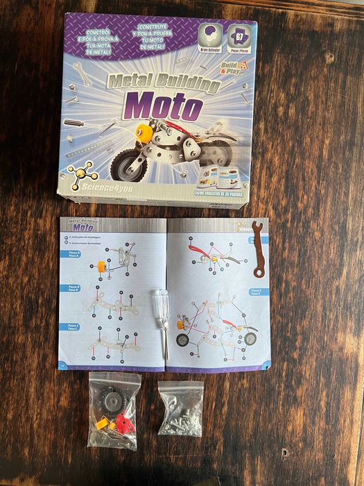 Conjunto de Construção : Moto Metal Building (Science 4 You)