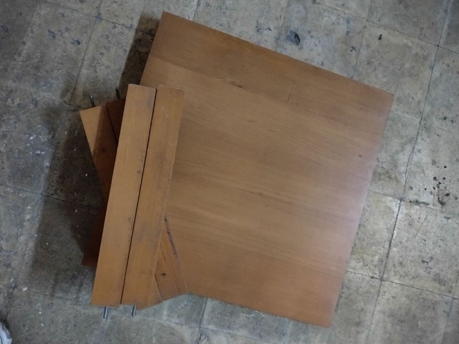 Mesa.  apoio IKEA