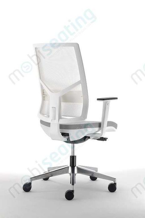 CADEIRA DE ESCRITÓRIO RODADA COSTA EM REDE PLAYER (NOVO)