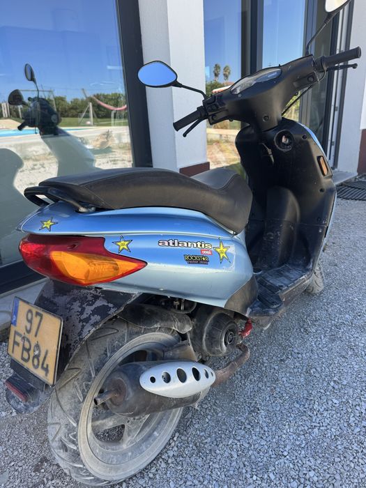 Vendo derbi 50cc atlantis em bom estado